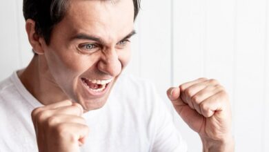 Facial Expressions and Body Language in Turkish Society