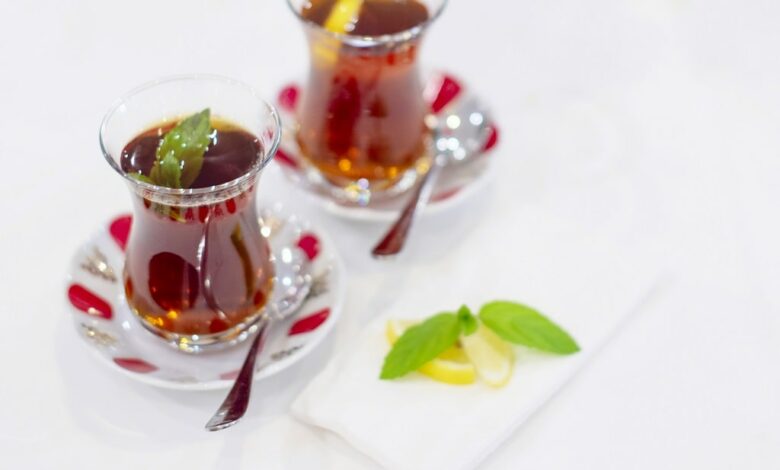 Tradition of Turkish tea