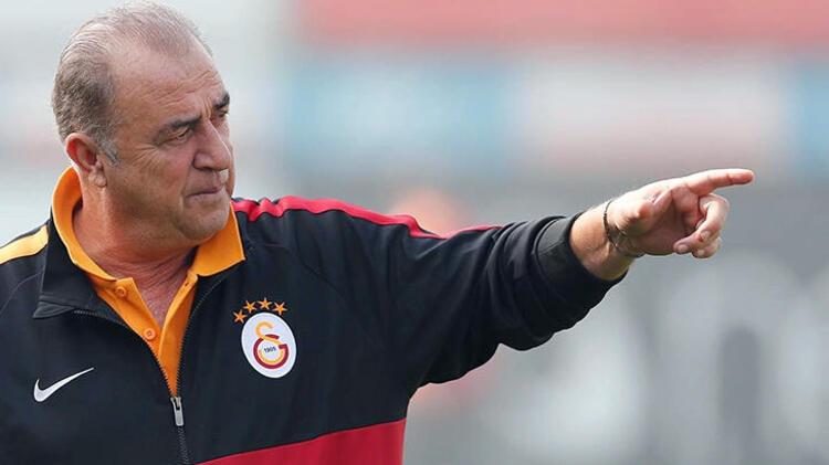 Never Seen in Türkiye Football History! Fatih Terim Was The First »