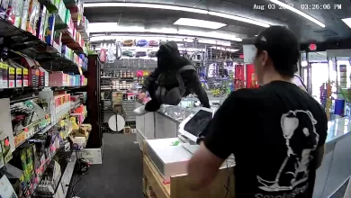 las vegas smoke shop stabbing did the guy die