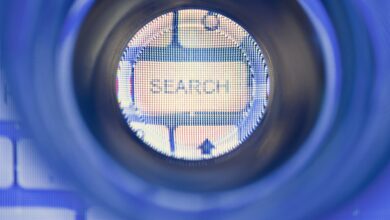 The Benefits of Reverse Image Search