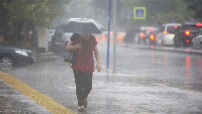 Strong downpour warning from Meteorology for 5 provinces » Expat Guide ...